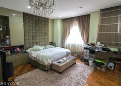 Kew Vale (D16), Terrace #236783971